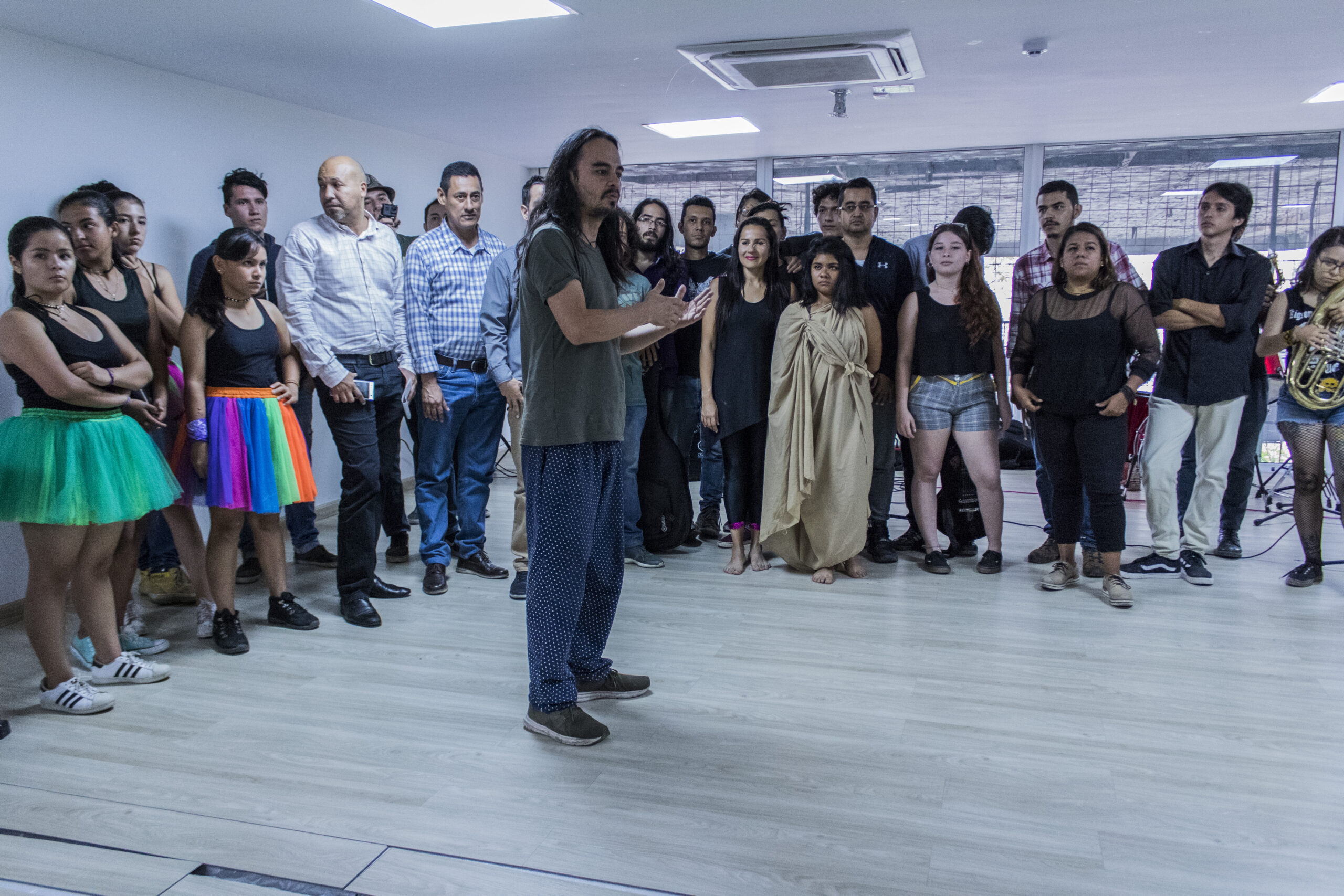 Laboratorio 1. Proyecto Gestiones autónomas. Conectando Montañas. Ibagué. 2018.