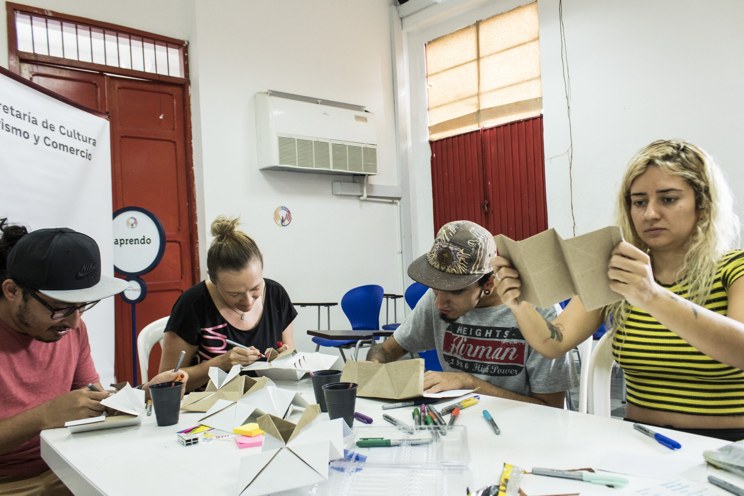 Laboratorio 1. Proyecto Gestiones autónomas. Conectando Montañas. Ibagué. 2018.